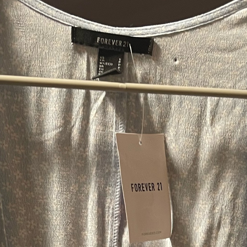 Brand New Forever 21 Dress - Picture 2 of 2